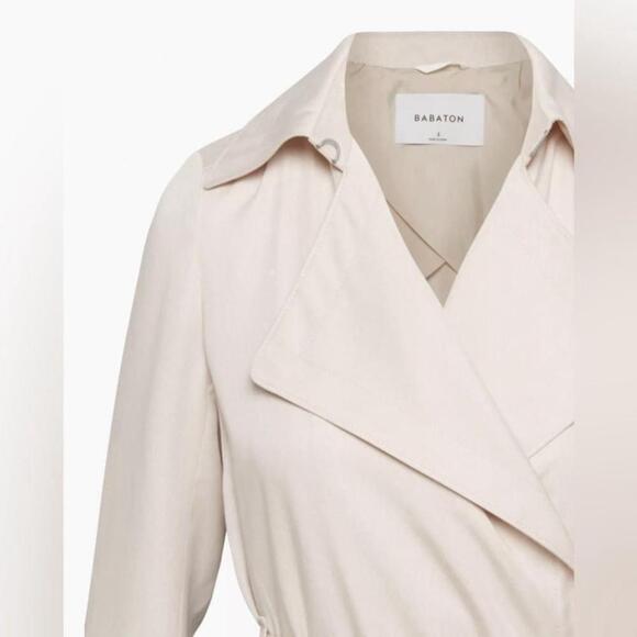 Aritiza Babaton - Maximo Trench - Picture 5 of 14